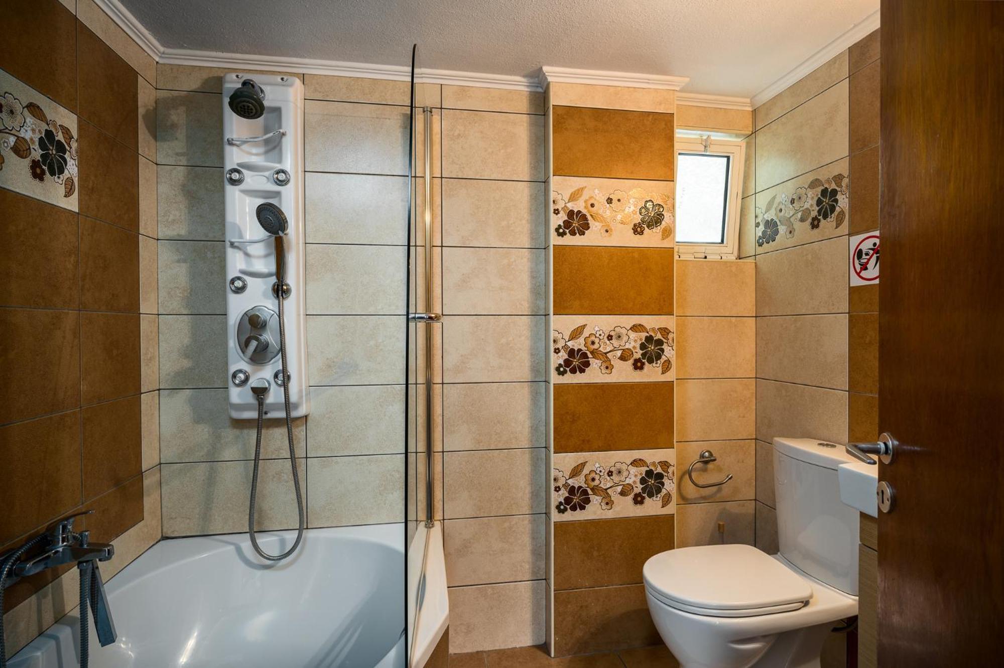Agaloula Centrally Located Apartments, Lakka Exterior foto
