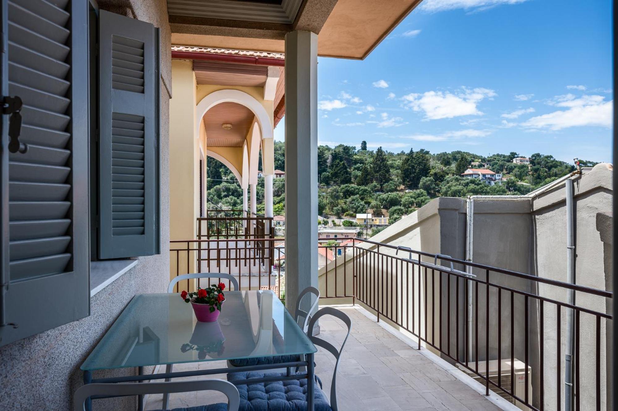 Agaloula Centrally Located Apartments, Lakka Exterior foto